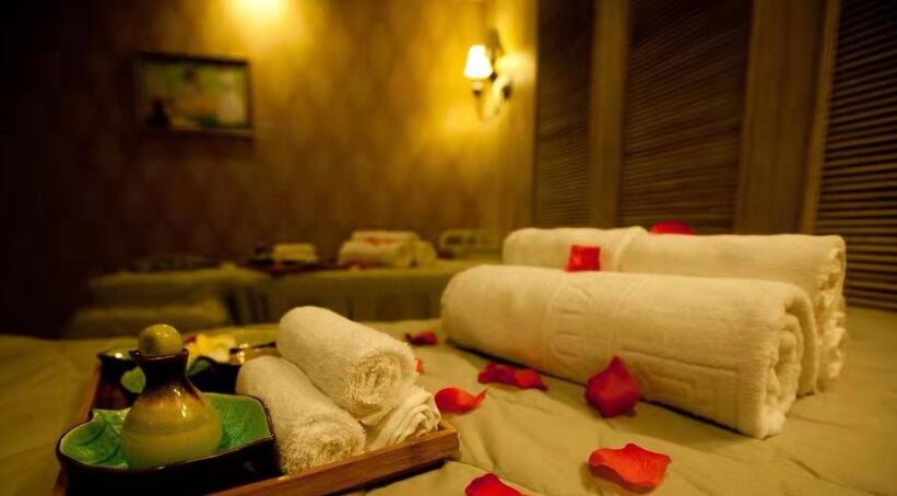 无锡高端水疗spa会馆就这样带着清风月静抚慰了光阴悲喜